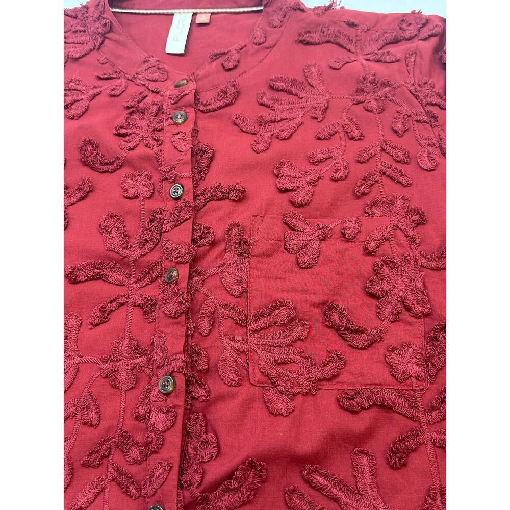 Anthropologie Pilcro Whitney Textured Button Blouse Red Floral Appliqué Size M - Picture 6 of 8